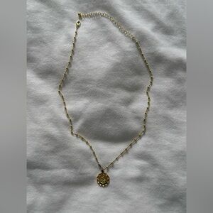 Uncommon James
Gold Pendant Necklace
Atocha